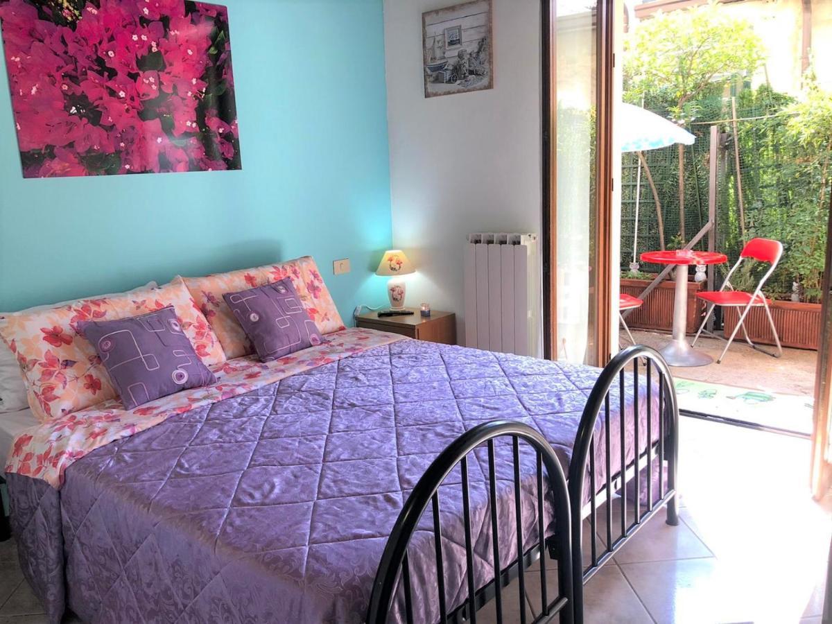 Oasi Di Paradiso - Comfy Private On Ground Floor With Terrace Desenzano del Garda